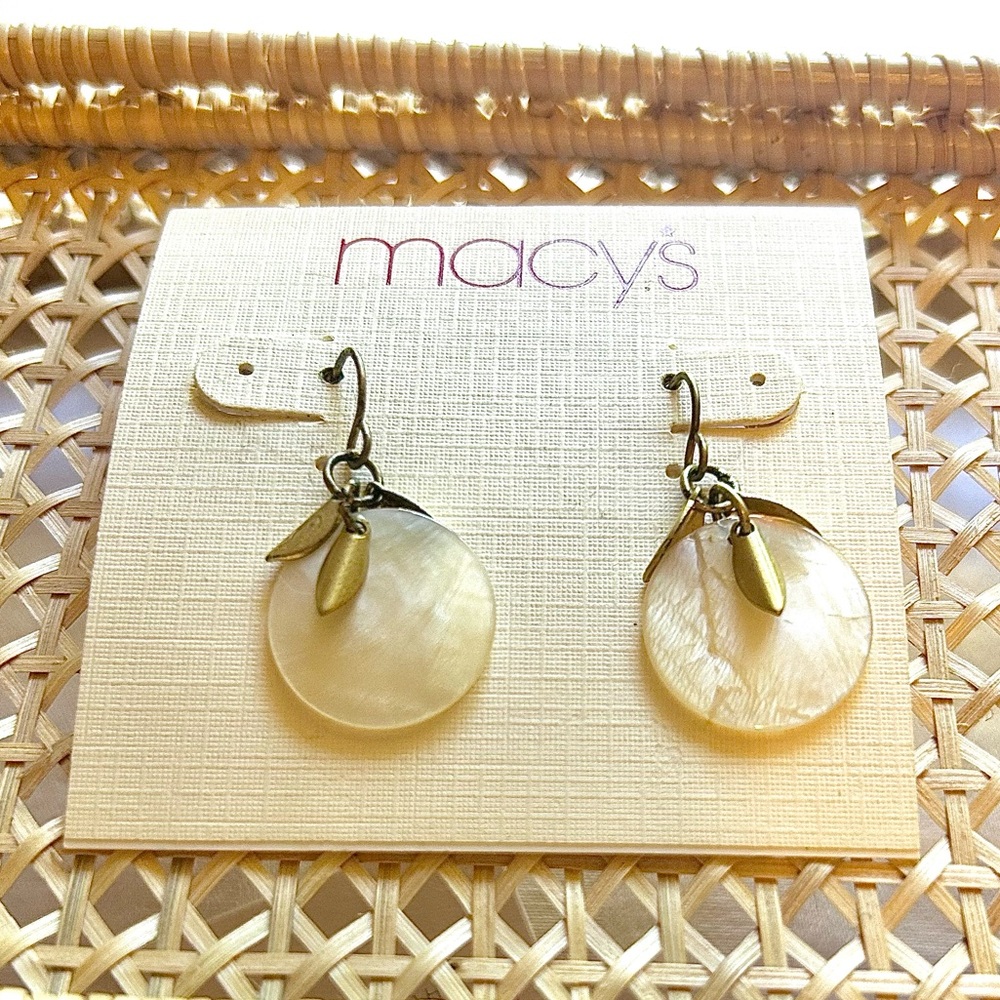 NWT Macy's MOP mother of pearl or shell earrings with gold tone dangles